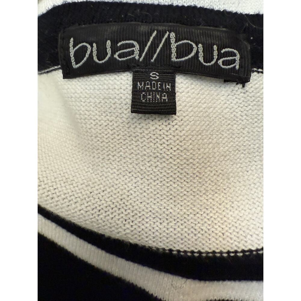 Bua Bua Women’s S Striped Embroidered Green Apple Sweater Teacher Novelty Top - Picture 2 of 4